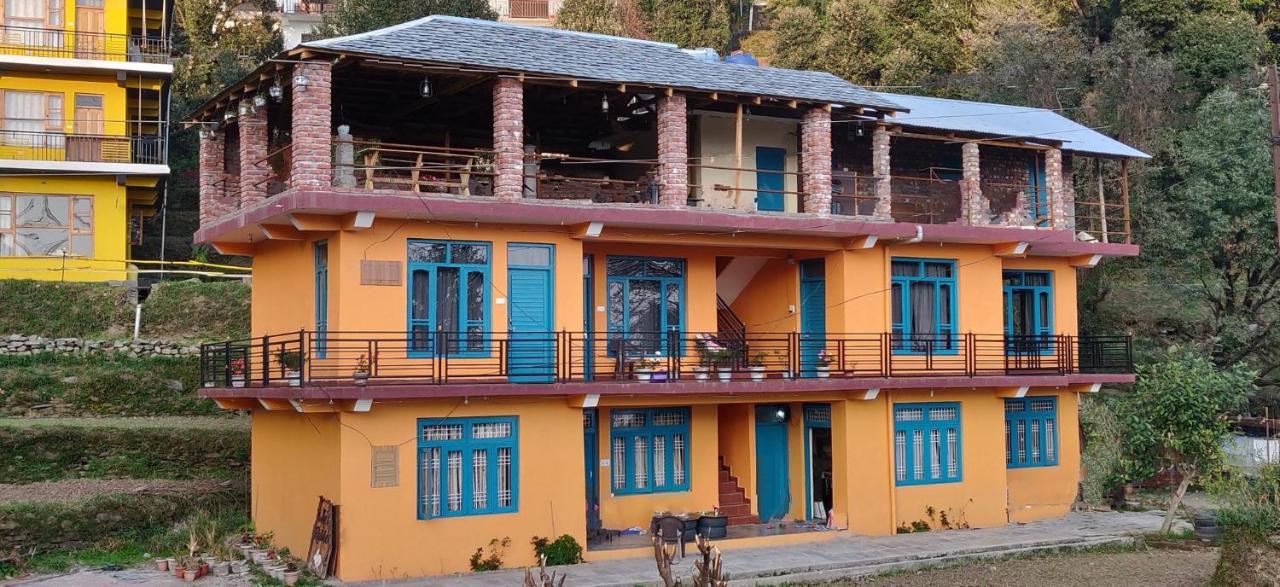 White Rabbit Guest House Dharamshala Eksteriør billede